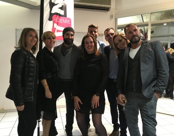 soirée-rencontres-decouverte-invites-groupe.jpg